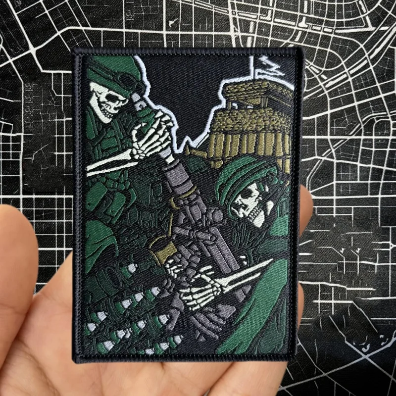 Тактический значок с черепом солдатиком для морального духа нашивка крючком и