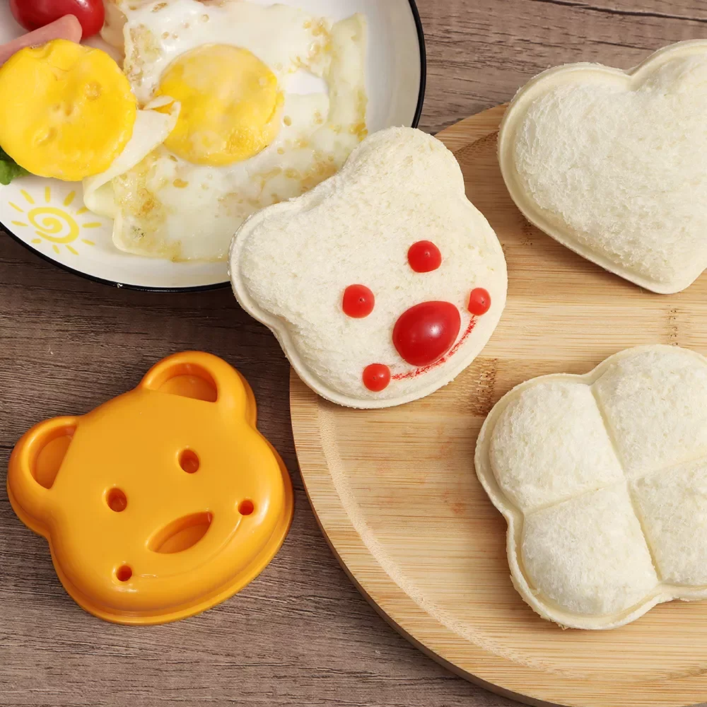 

2022New Sandwich Tool Bento Accessories Maker Diy Mold Cutter Cute 1pcs Molds Kitchen Breakfast Little Bear Shape Sandwichs Cake