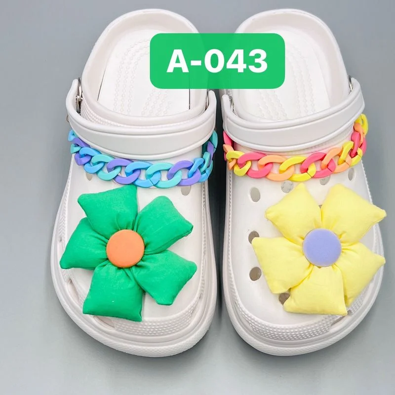 

2022 Hot Sale Shoe Charms for Croc Fashion All-match Chain Cartoon Shoe Accessories Colourful Flowers Cute Croc Charms Designer