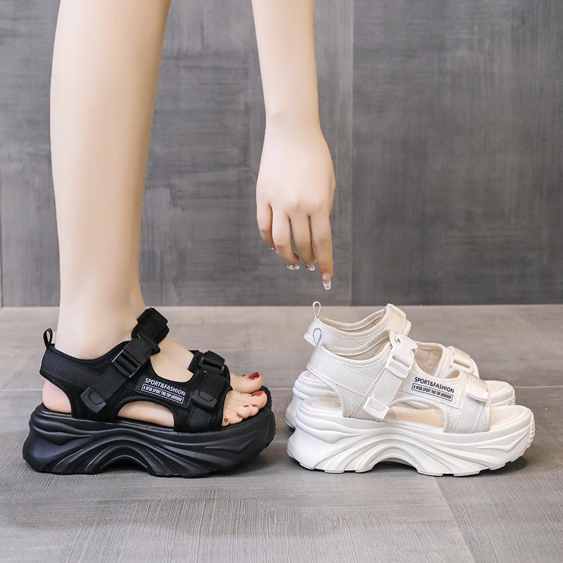 Сандалии женские на платформе модные босоножки высоком каблуке липучке