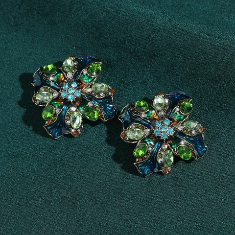 STALAIT Серьги-гвоздики с эмалью и кристаллами