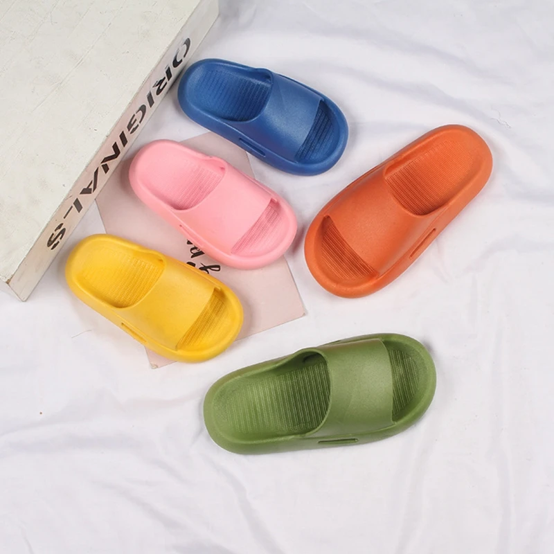 

Slippers Baby Girls Boys Mini Beach Flat Shoes Pool Water Non-slip Flip Flops EVA Soft Home Shoes For Kids Toddler Sandals