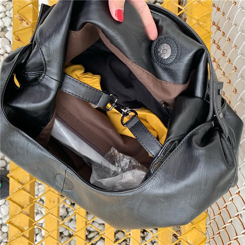 Women's shoulder bag, large capacity, women's soft leather bag, new leisure bag, women's tote bag, portable shopping bag