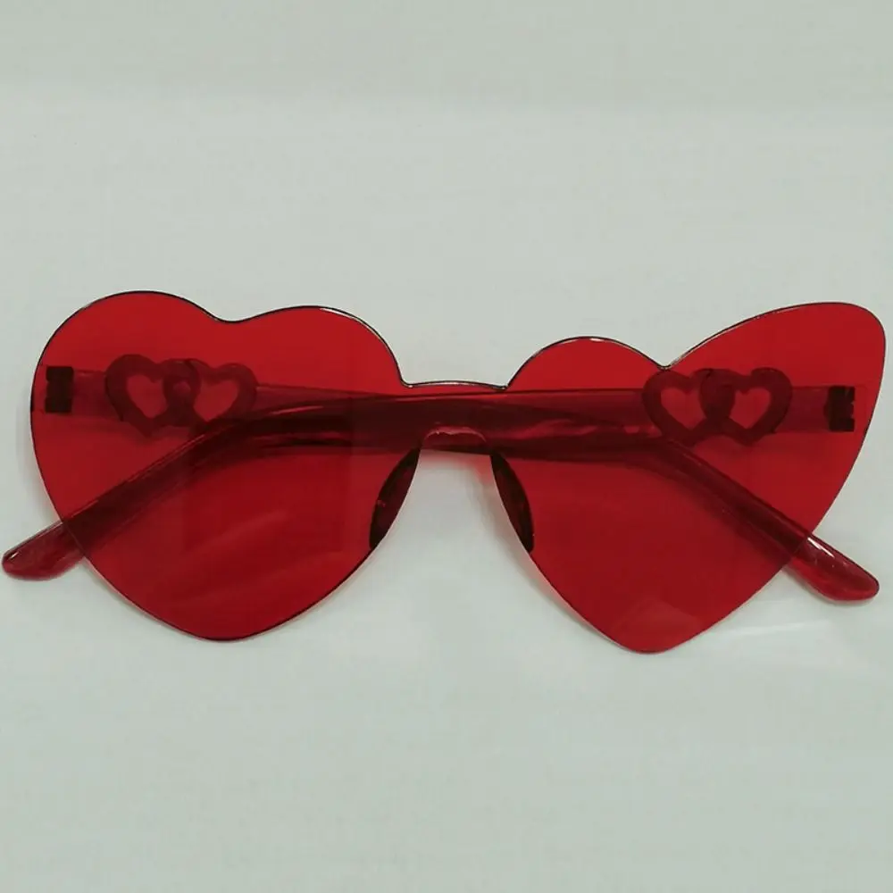 Женские солнцезащитные очки в форме сердца аксессуары для путешествий уличные