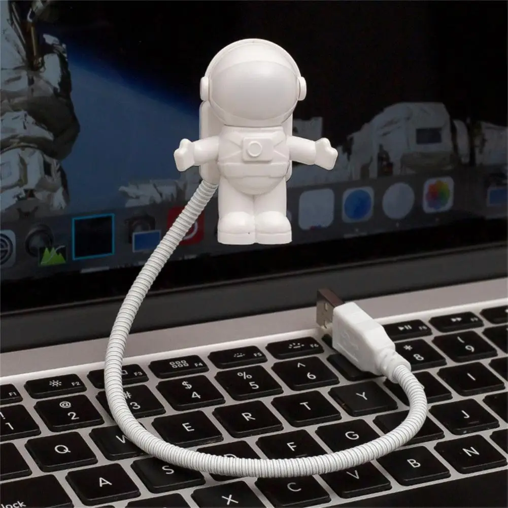 

Eye Protection Convenient Astronaut Shape Reading Desk LED Lamp for Dorm