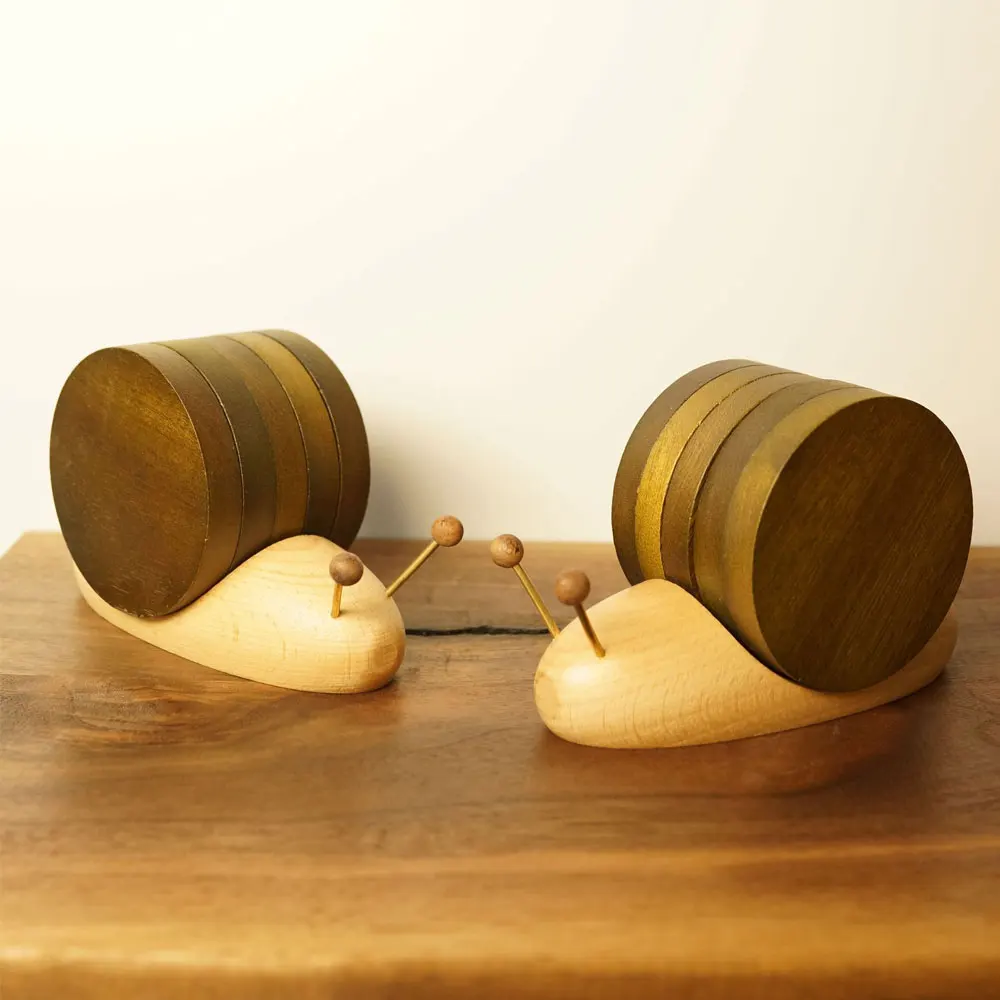 DIY Wood Coaster Set Wooden Snail Coaster Round Placemat with Magnet Home Desk Decoration Tea Cup Mug Solid Wood Coaster