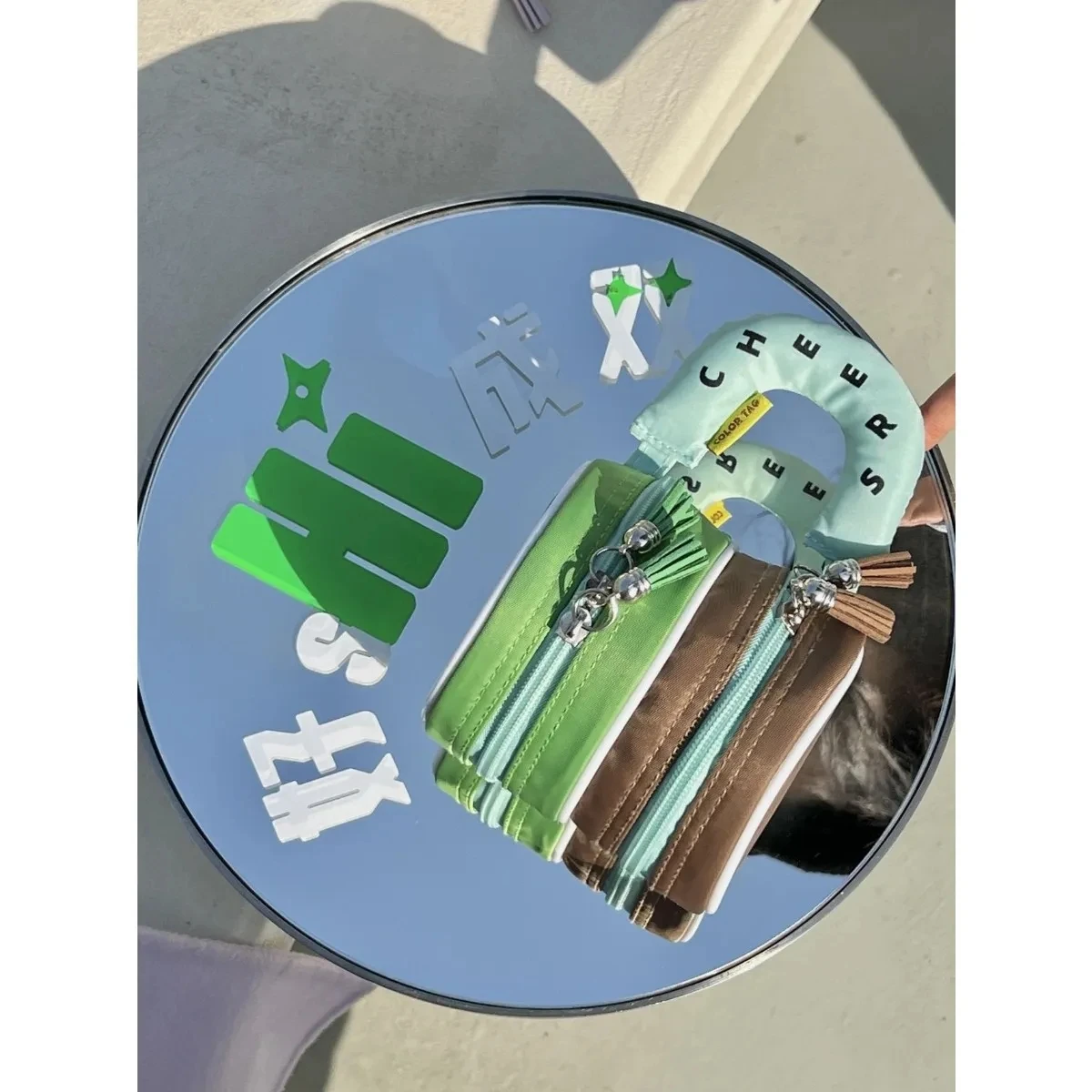 

Оригинальная вместительная двухслойная Водонепроницаемая нейлоновая женская сумка для макияжа JOY