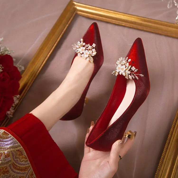 

Туфли-лодочки женские с заостренным носком, на высоком каблуке, без застежки