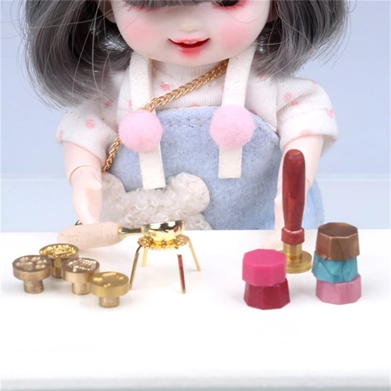 

1Set 1:12 Dollhouse Miniature Wax Seal Tool Lacquer Spoon Handle Wax Pellets Box Model Kids Pretend Play Toy