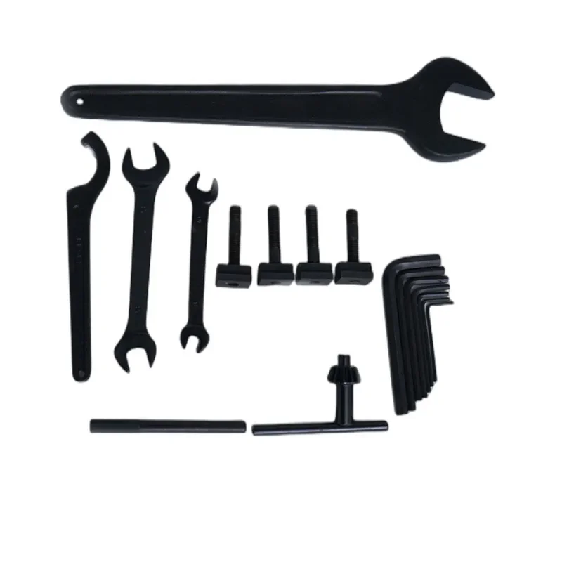 Небольшой фрезерный станок многофункциональный