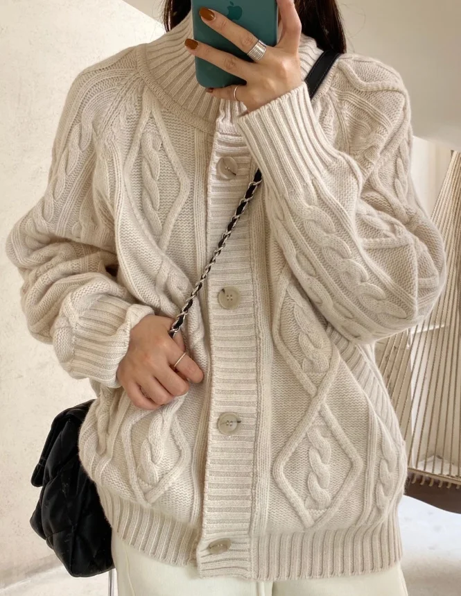 

Women's Knitted Button Cardigan, Oversized Garment, Vintage Sweater, Loose, Winter And Autumn 2022