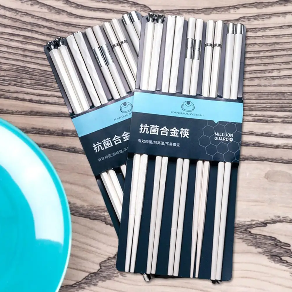 

5 Pairs Reusable Chopsticks Heat Resistant Convenient-to-Use Food Chopsticks Long Straight Kitchen Chopsticks