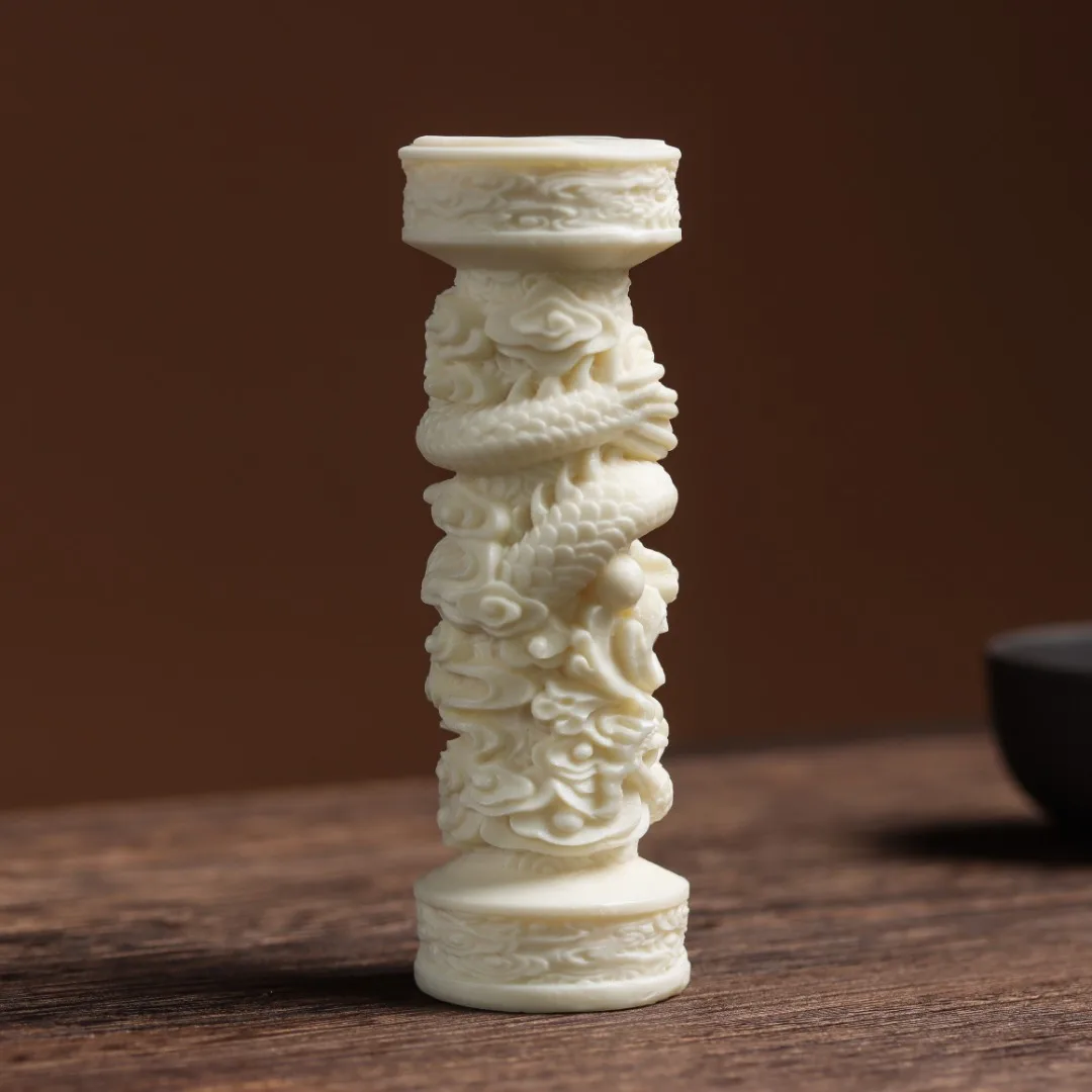 

Маленькая статуэтка Панлун из органического материала