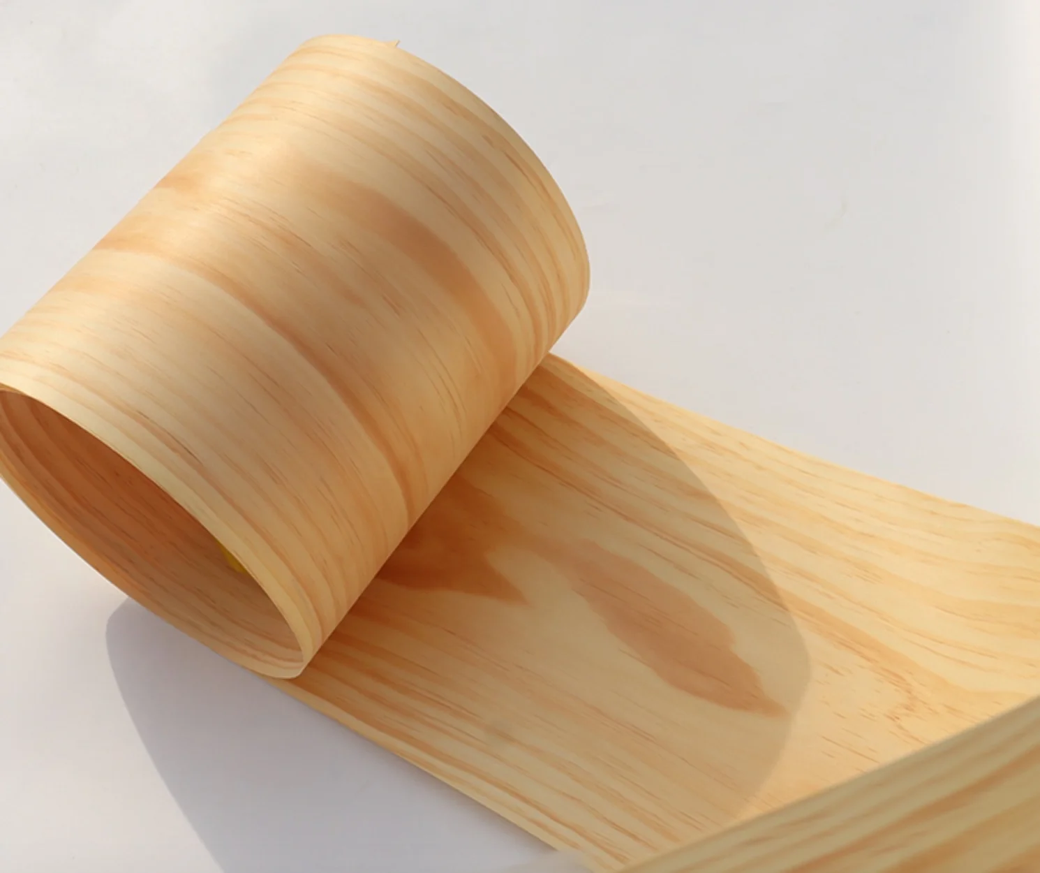 

L:2.5Meters Width:200mm Thickness:0.5mm Pure Solid Wood Veneer New Zealand Pine Pattern Wood Veneer Sheets