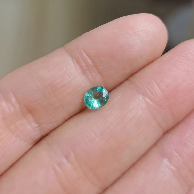 Натуральный изумруд незакрепленный драгоценный камень 5 мм * 6 около 0 карата