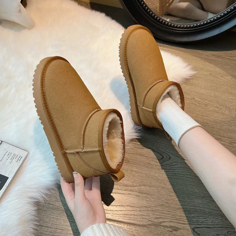 

Женские сапоги, новинка 2022, австралийская женская обувь, роскошная дизайнерская зимняя обувь на плоской подошве, сабо с круглым носком, на п...