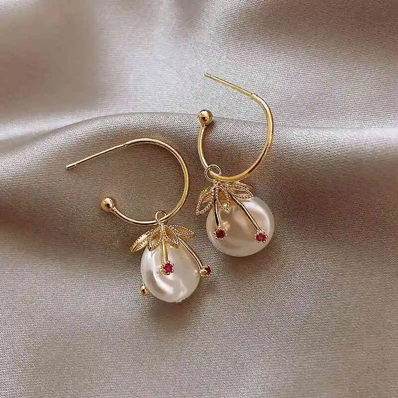 

Lovely Cherry Leaf Earrings Women Earrings Imitation Pearl Engagement Wedding Jewelry Gifts