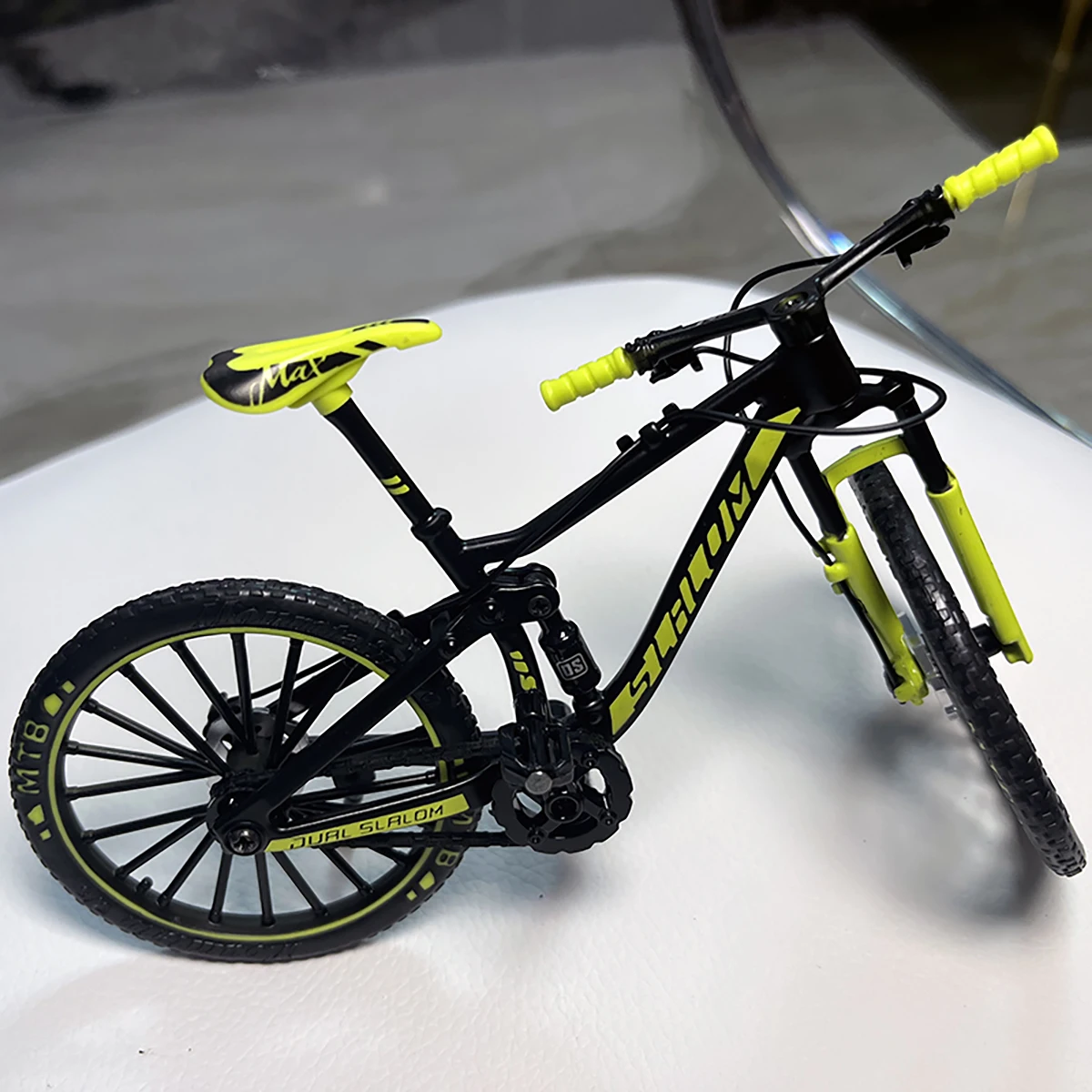 Мини-металлическая модель велосипеда в масштабе 1:10 для взрослых и детей