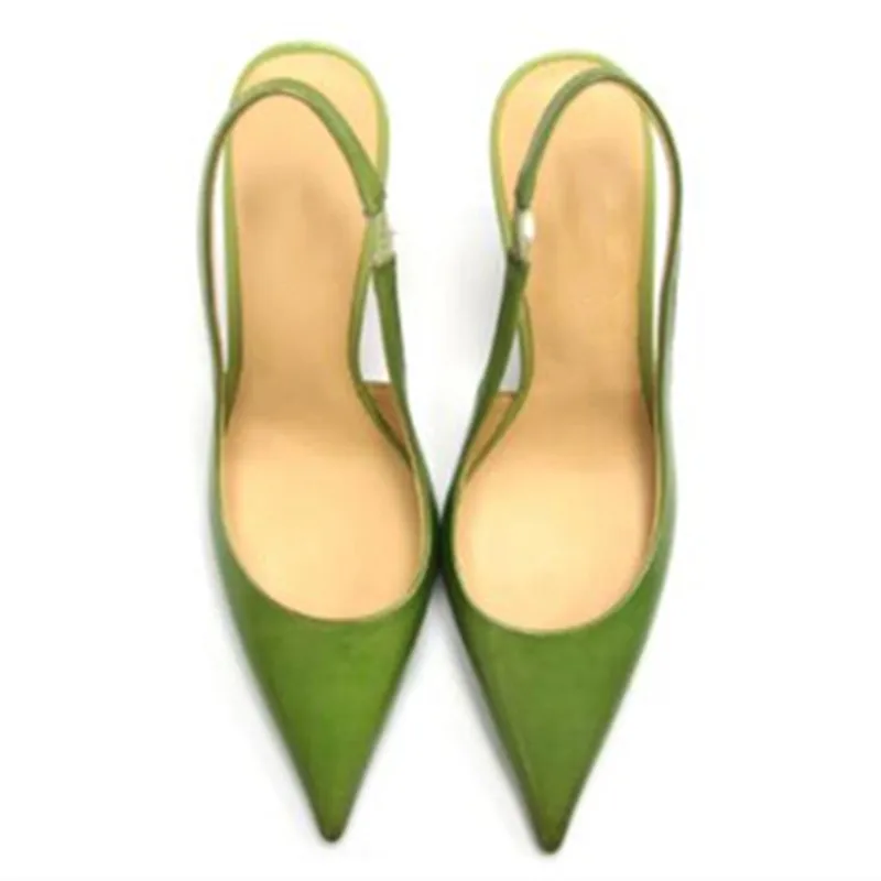 Элегантная женская обувь. Каблук высотой около 11 см. Модная обувь для банкетов.