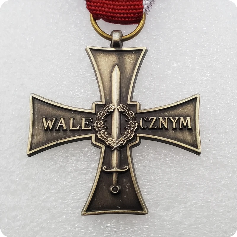 Реализует орнаменты Польши украшения выгул рыбы 1920 полских водорослей - купить