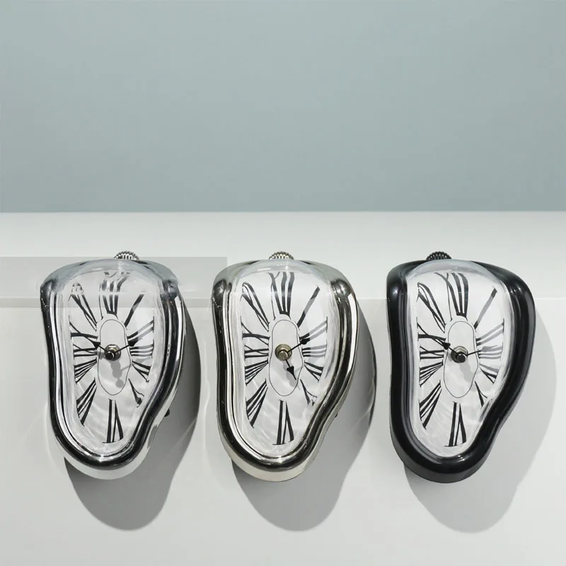 

Креативные витые плавильные часы, художественное украшение, Современное украшение для дома, гостиной, настольное украшение в стиле ретро, в...