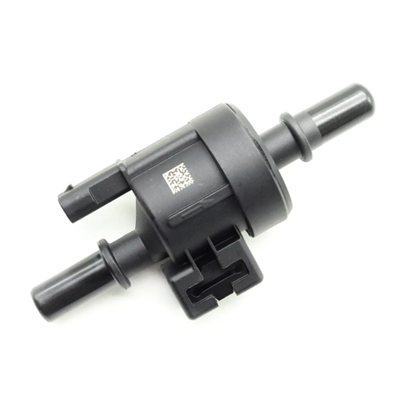 

Автомобильный электромагнитный клапан канистры с активированным углем для JAC Refine M3 M4 S3 S4 S7 J7 JS8 1026403 GM010 F01R00Q032