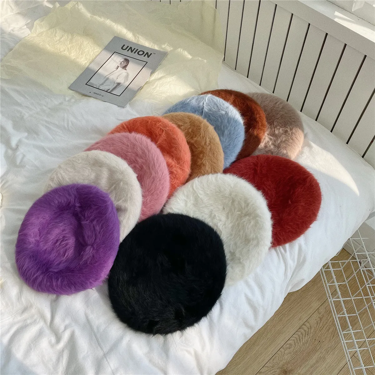 

Autumn Winter Women's Soft Elegant Multicolor Beret Artist Rabbit Fur Outdoor Warm Newsboy Beanie Elegant Outdoor Fashion Beret
