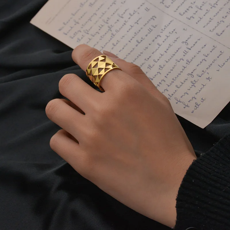 

High Quality Gold Plated Man's Ring Stainless Steel Jewelry Open Size Rings for Women Birthday Valentine's Day Gift