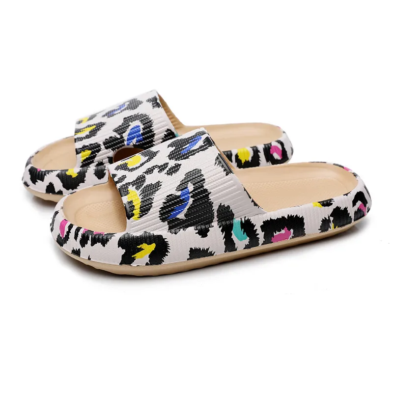 

New Summer Women's Soft Soled Slippers Indoor Family Leopard Print Bathroom And Family Non-Slip Wear Resistant EVA Sandals