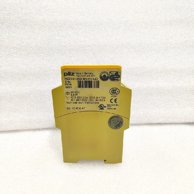 Фото 774749 PNOZ-X10.1 24VDC 6N/O 4N/C 6LED PNOZX10124VDC6NO4NC6LED Абсолютно новая запчасть, дешево, ПЛК №1