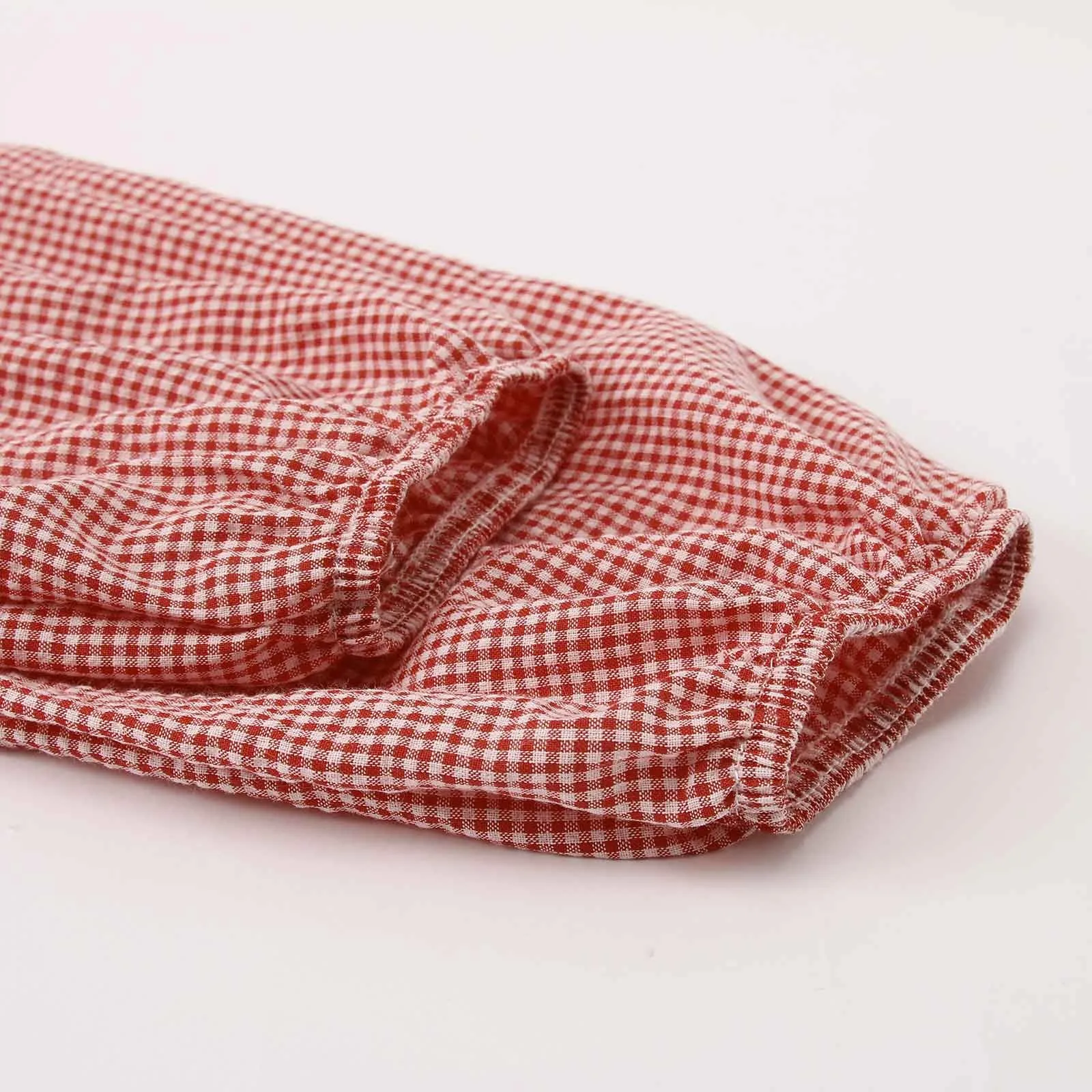 Женское винтажное платье с рукавом-фонариком летнее клетчатое до середины икры