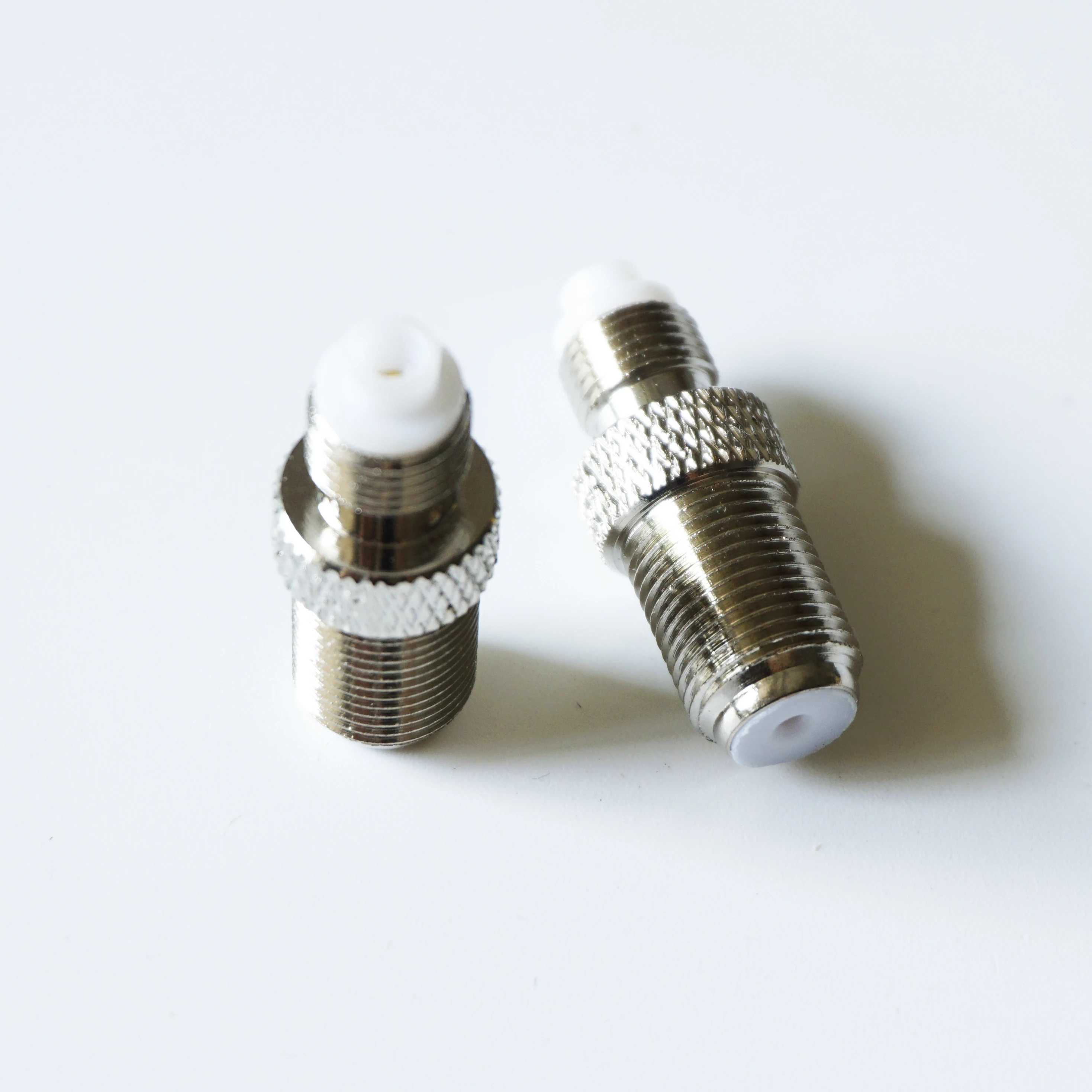 

1X Pcs F To FME Cable Connector Socket Brooches F Female to FME Female Plug Nickel Plated Brass Straight Coaxial RF Adapters