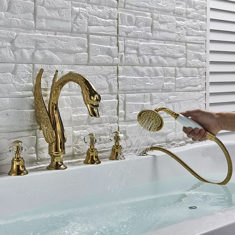 

Widespread Swan Bathtub Faucet Golden Tub Mixer Tap Deck Mounted 3 Handle Swan Bath Shower Set with Pull Out Handshower Head