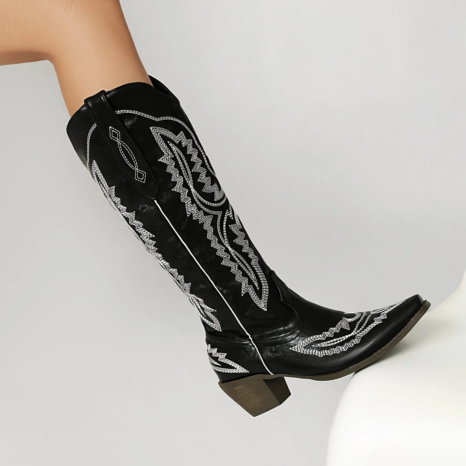 Женские сапоги на плоской подошве с круглым носком Осенняя обувь Роскошная