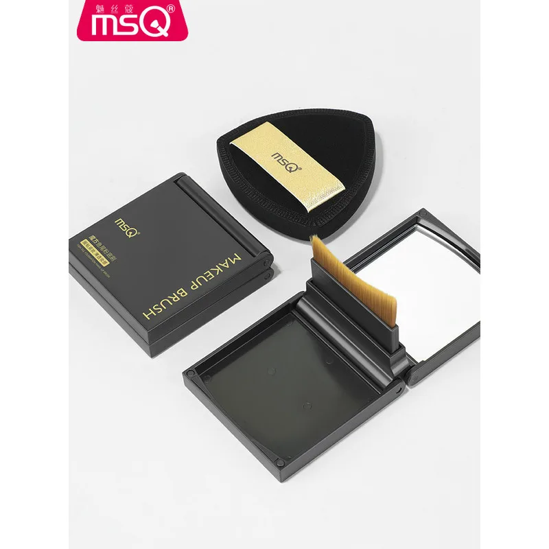Фото MSQ/ MSQ Portable Fishtail Foundation Brush, специальная кисть для нанесения тонального крема для визажистов с плоской головкой. №5