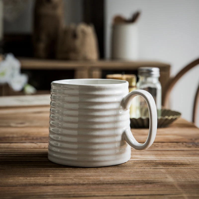 Кружка с резьбой однотонная кружка кофейная большими ушками домашняя