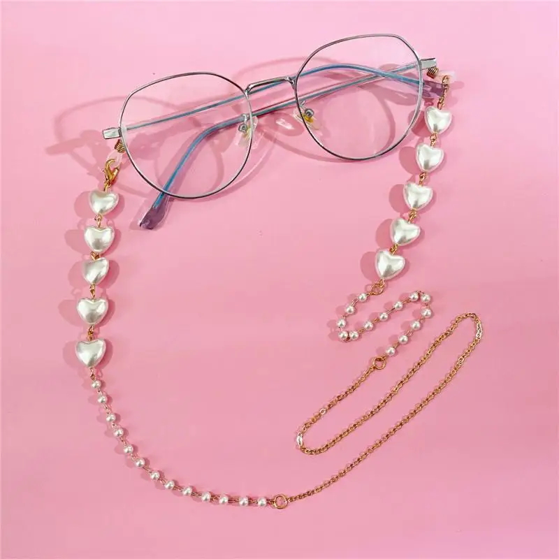 

Retro Pearl Glasses Chain Loving Heart Mask Hanging Rope Anti-lost Lanyard Pearl Beaded Mask Chain Metal Casual Sunglasses Chain