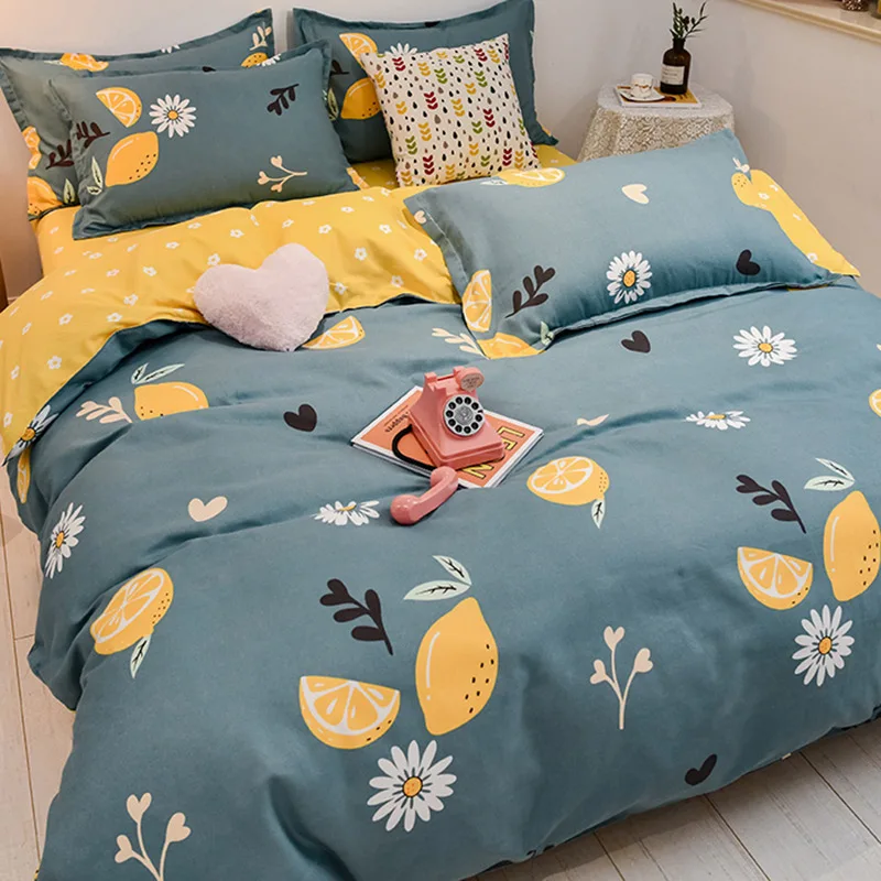 Cotton Ground 3 Pieces 4 Bedding Collection of Printed Quilt Covers and Quilts Bag Suite  Double-sided Design Cartoon Sheets