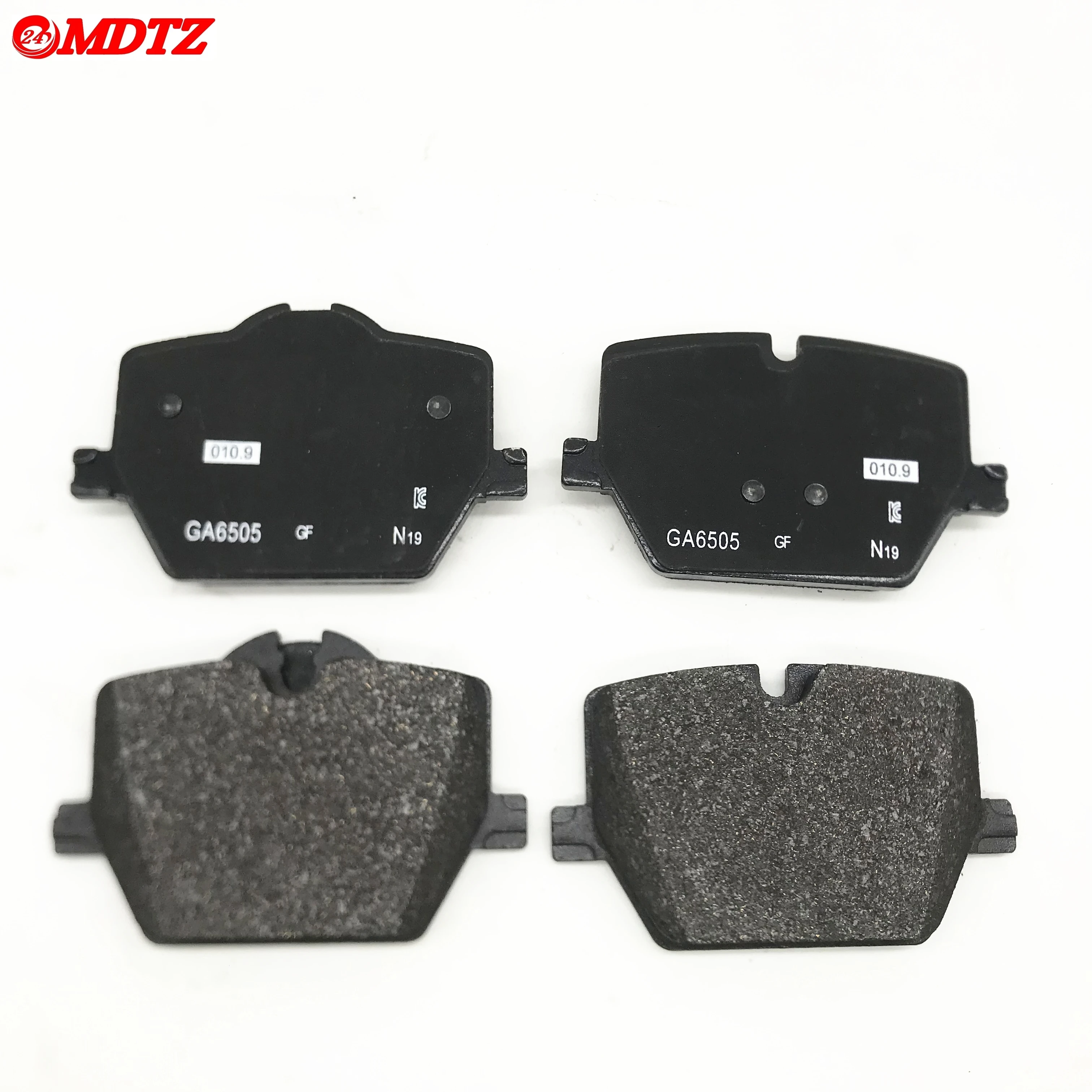 

Задняя Тормозная колодка для BMW G20 330i B46 2.0L M340i B58 3.0L G29 Z4 sDrive M40i B58 3.0L B46 2.0L 34206888835 04466-WAA03 D2221