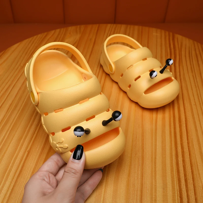 

2022 New Slippers for Girls Boys New Summer Kids Beach Shoes Baby Toddler Soft Breathable Outdoor Slippers Children Sandals Nice