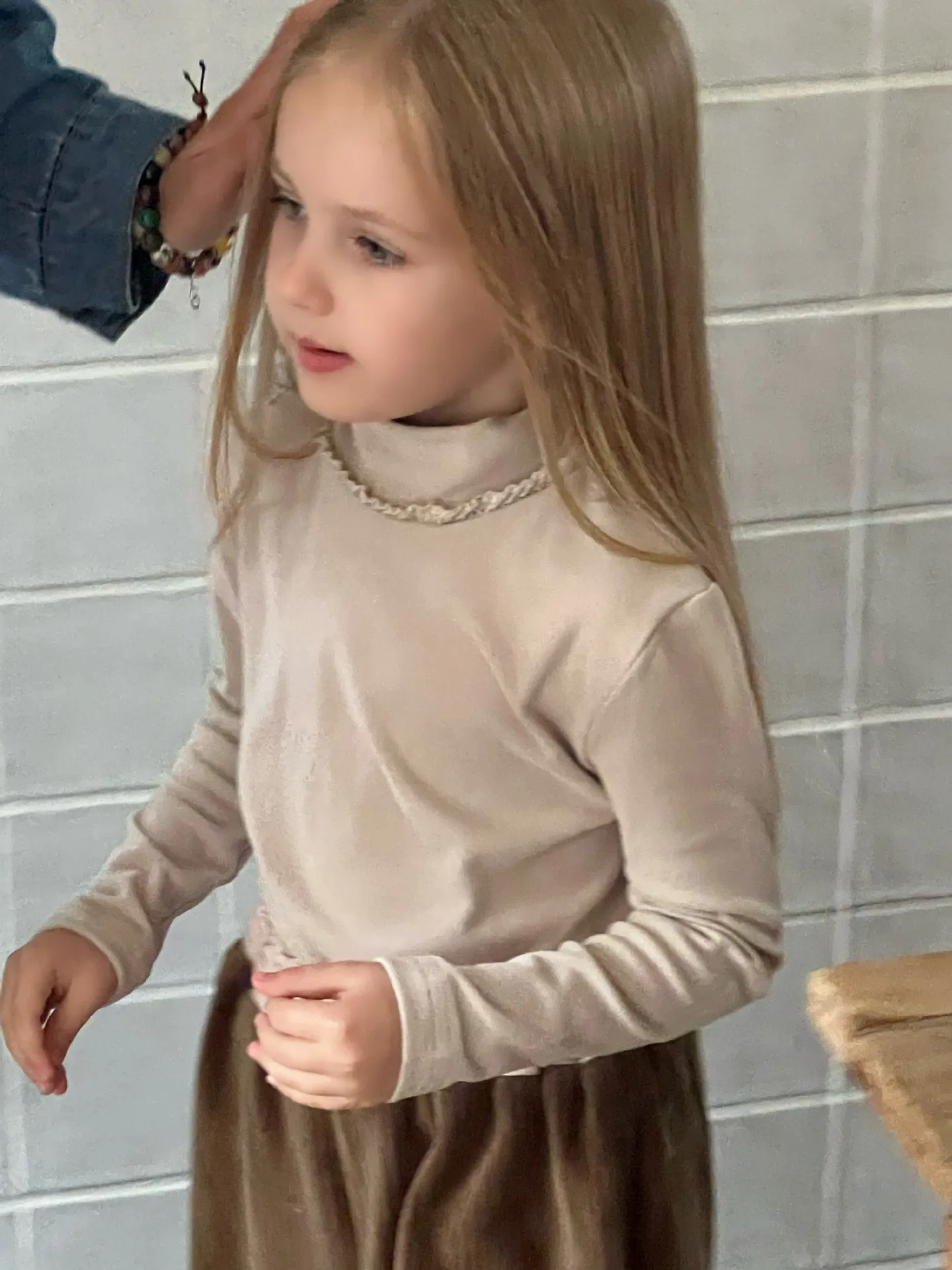 Базовая рубашка для девочек новинка 2023 зимняя кашемировая детская майка в