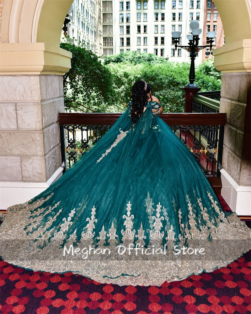 Мексиканское зеленое платье Quinceanera с открытыми плечами 2024 аппликацией для