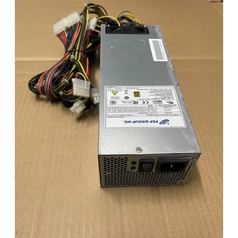 Фото для блоков питания FSP Quanhan моделей FSP700-802UQ и FSP700-60: высокая эффективность, стабильная работа, надежность для настольных ПК №1