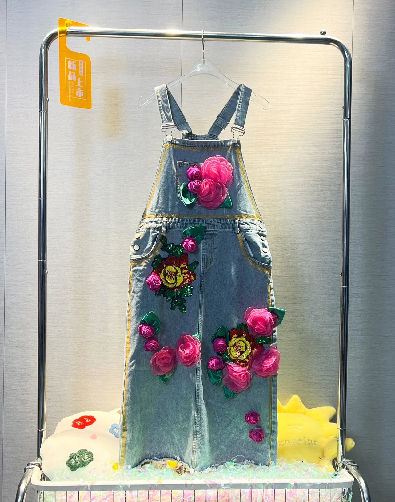 

2023 New Spring Summer Women Denim Overalls 3d Flowers Embroidery Sequins Suspender Dress Casual Sleeveless Strap Dresses