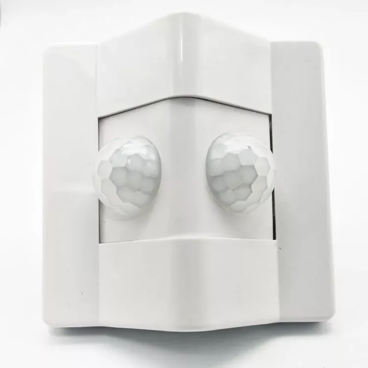

Double Head PIR Motion Sensor Switch AC90-270V Human Body Induction Sensor Light Control Detector Adjustable Delay Sensor Switch