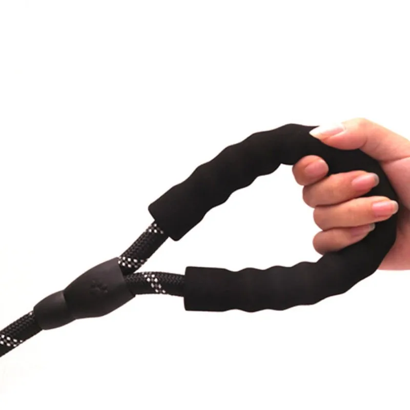 Нейлоновый Поводок для собак светоотражающая цепь с удобной ручкой прогулок