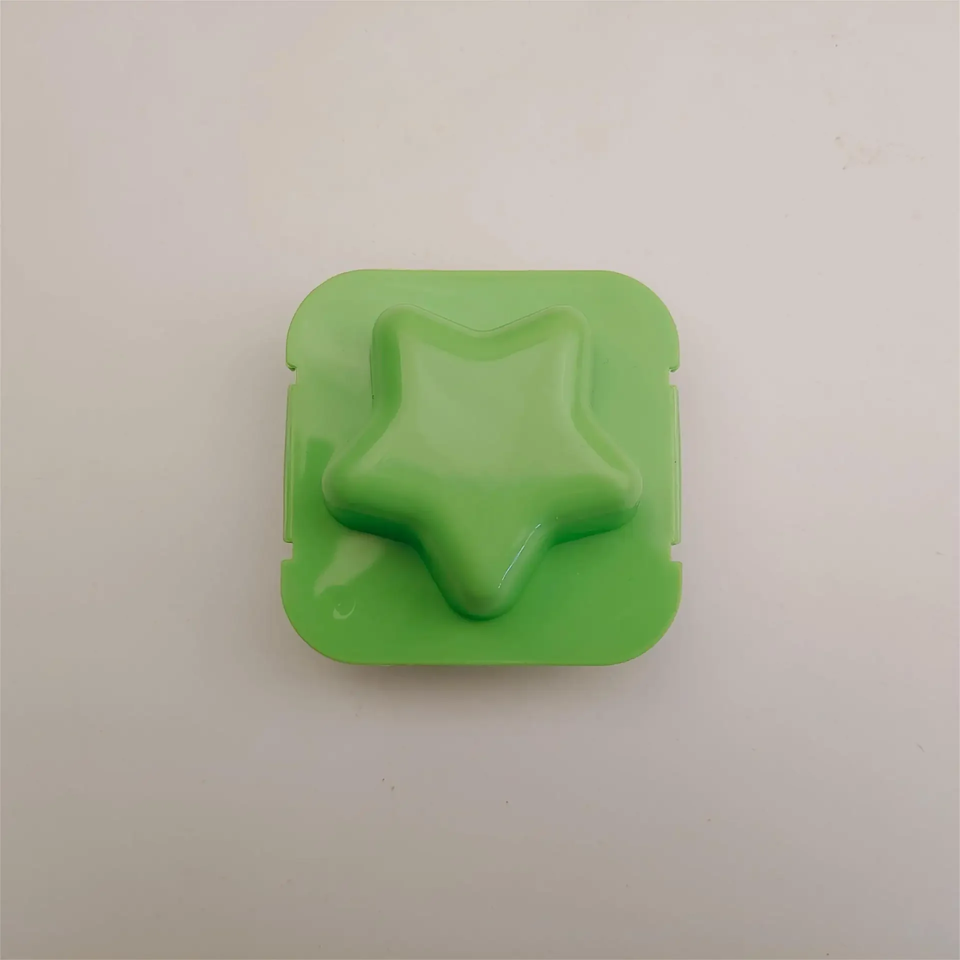 

Cartoon Cute Boiled Egg Mold Fish Cart Heart Egg Sushi Rice Mold Decorated Fondant Cake Children's Lunch Supplementary Tool