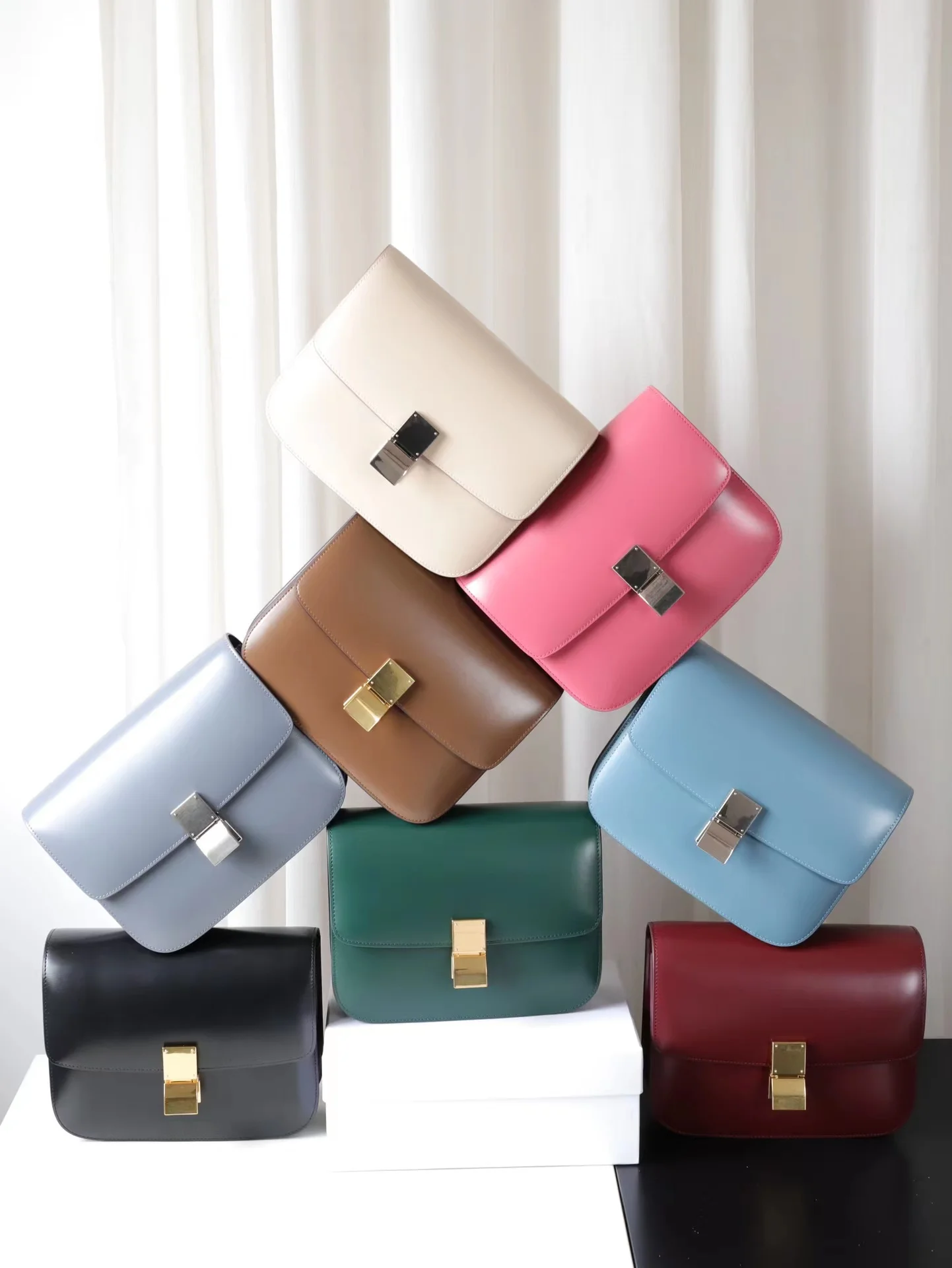 Luxury and trendy high-end texture shoulder bag, tofu bag, fashionable retro leather, versatile diagonal cross small square bag