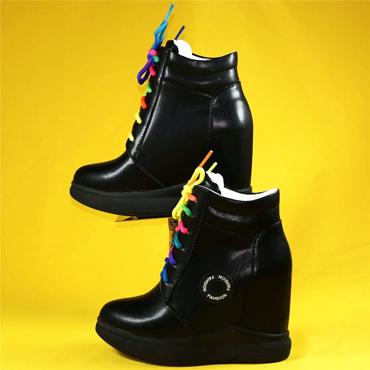 High Top Fashion Sneakers Women Lace Up Cow Leather Super High Heels Ankle Boots Female Round Toe Platform Pumps Casual Shoes