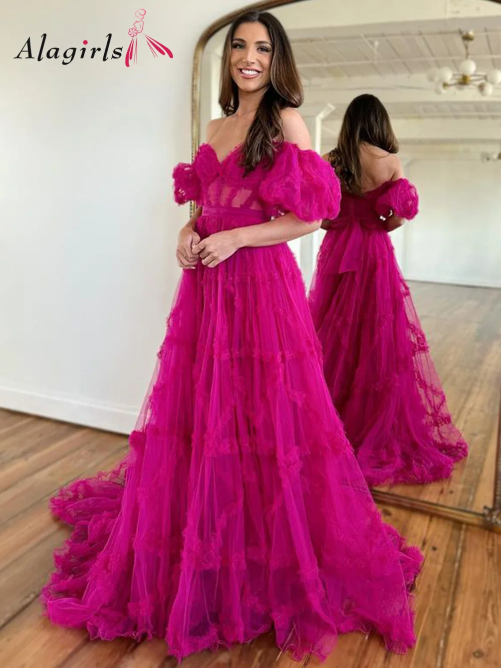 

2023 Luxury Illusion Lace Wedding Dress Ruched Tulle Ball Gown Sweetheart Neck Bridal Dresses For Women Puff Sleeves Boho Dress